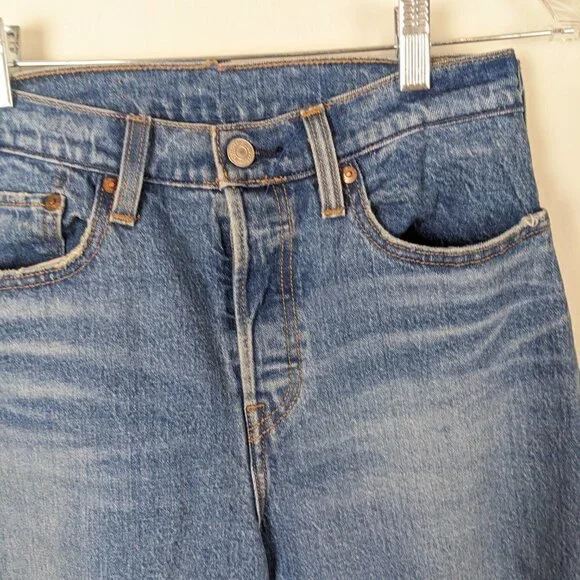 Levi's High Rise Straight Ripped Jeans - Picture 7 of 10